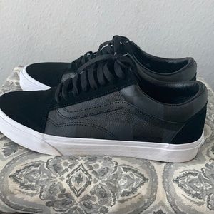 Leather/ Suede Ol' Skool Checkered Vans